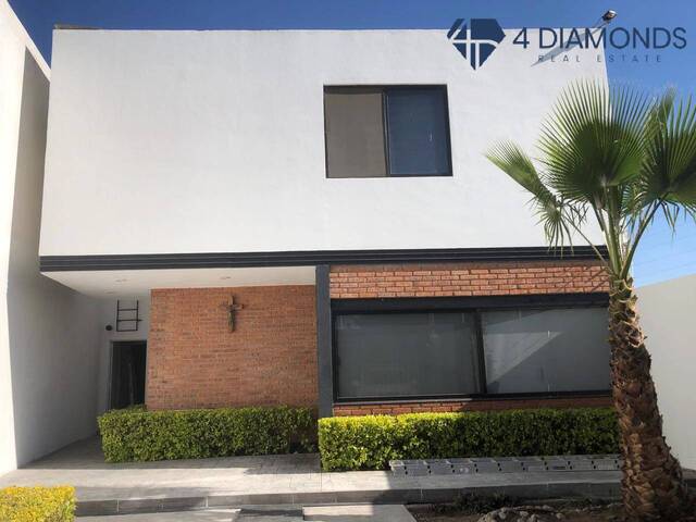 Venta en Villas de Irapuato - Irapuato