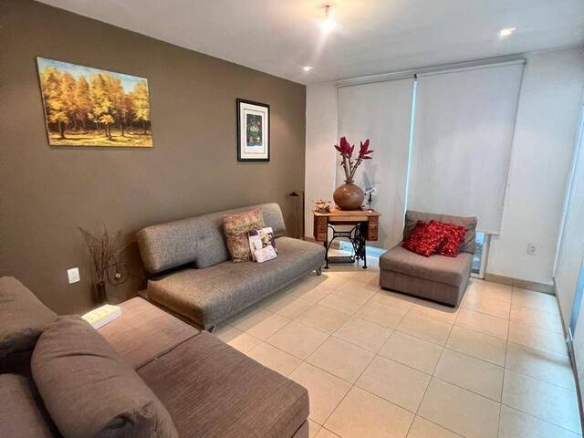#99 - Casa para Venta en Irapuato - GT