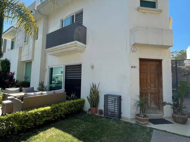 #104 - Casa para Venta en Irapuato - GT