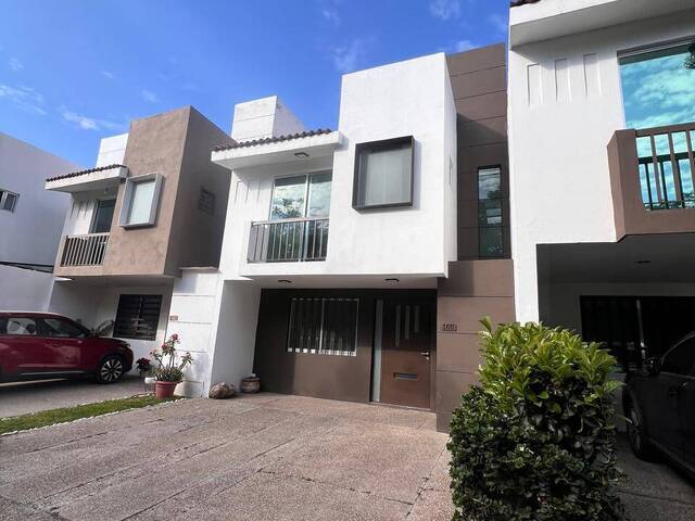 Renta en Residencial Diamante - Irapuato