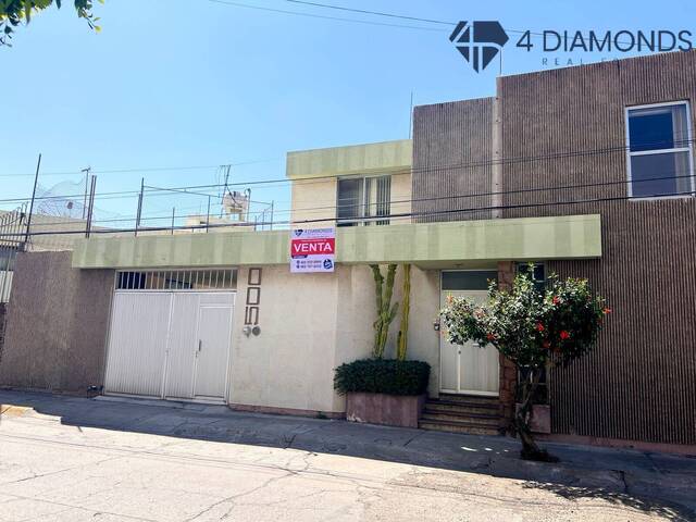 #110 - Casa para Venta en Irapuato - GT