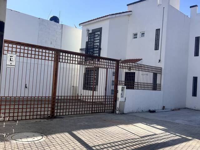 #118 - Casa para Venta en Irapuato - GT
